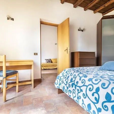 Historical Penthause Ballaro With View Apartment