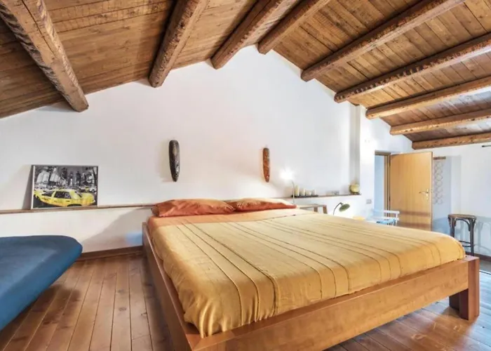 Historical Penthause Ballaro With View 巴勒莫