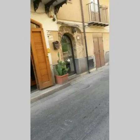 Apartamento Historical Penthause Ballaro With View